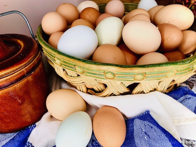 family's favorite deviled eggs